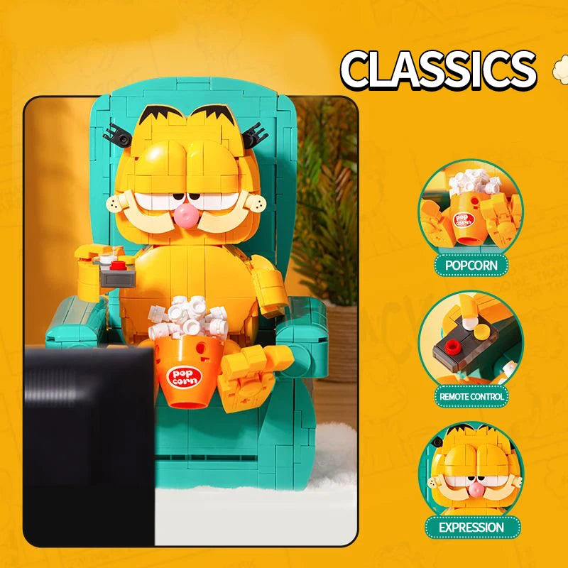 Garfield Building Blocks Sitting Sofa Cat Model Bricks Classic Anime Scene Educational DIY Toys Desktop Decoration Holiday Gift